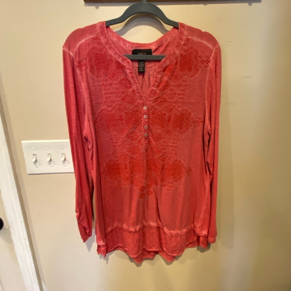 Women's Coral Embroidered Detail Top​